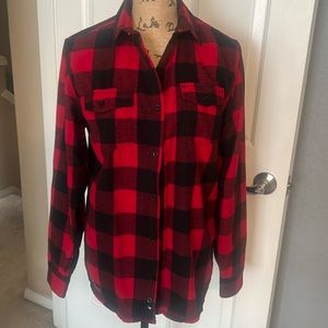 Like new! ❤️Red/black flannel shirt- size small